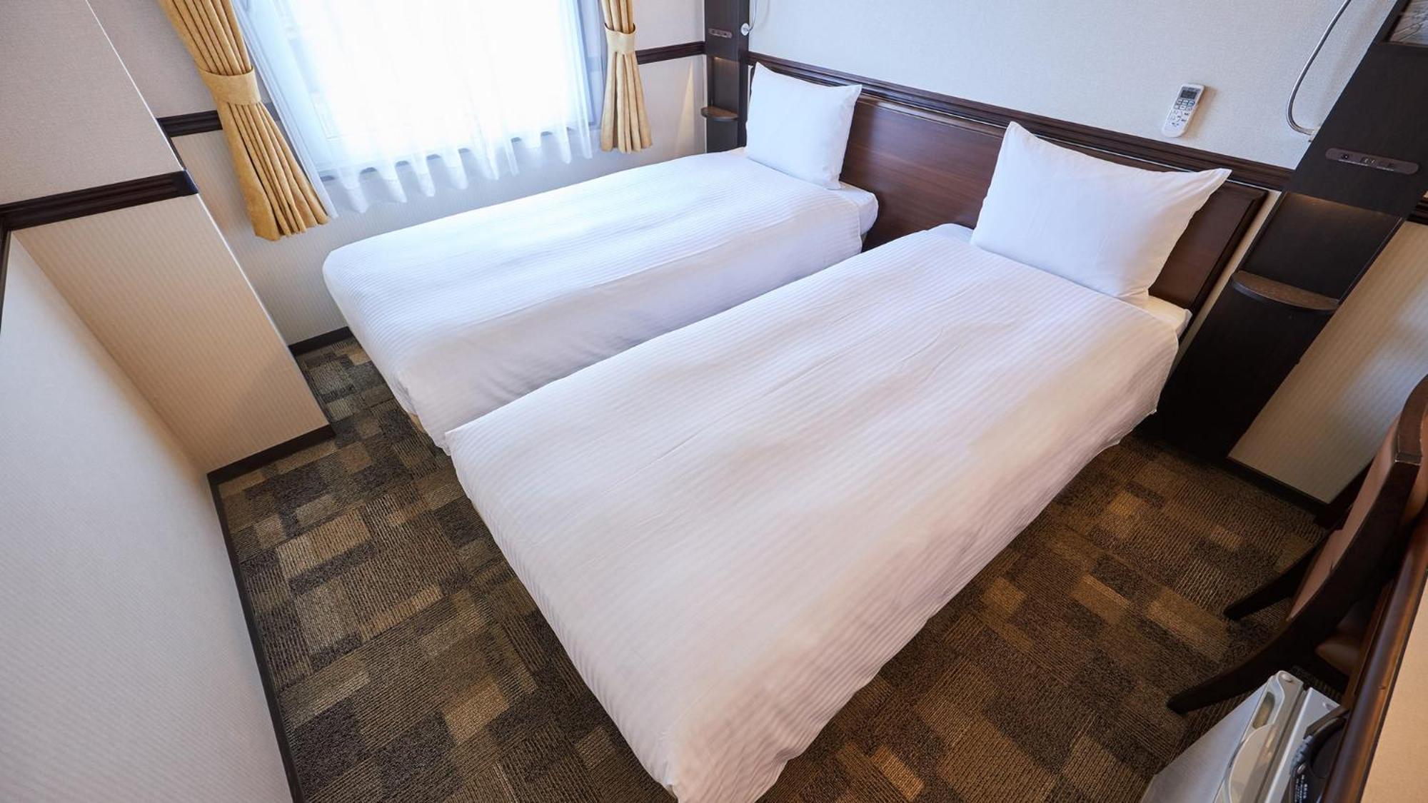 Toyoko Inn Osaka Tsuruhashi Ekimae Номер фото