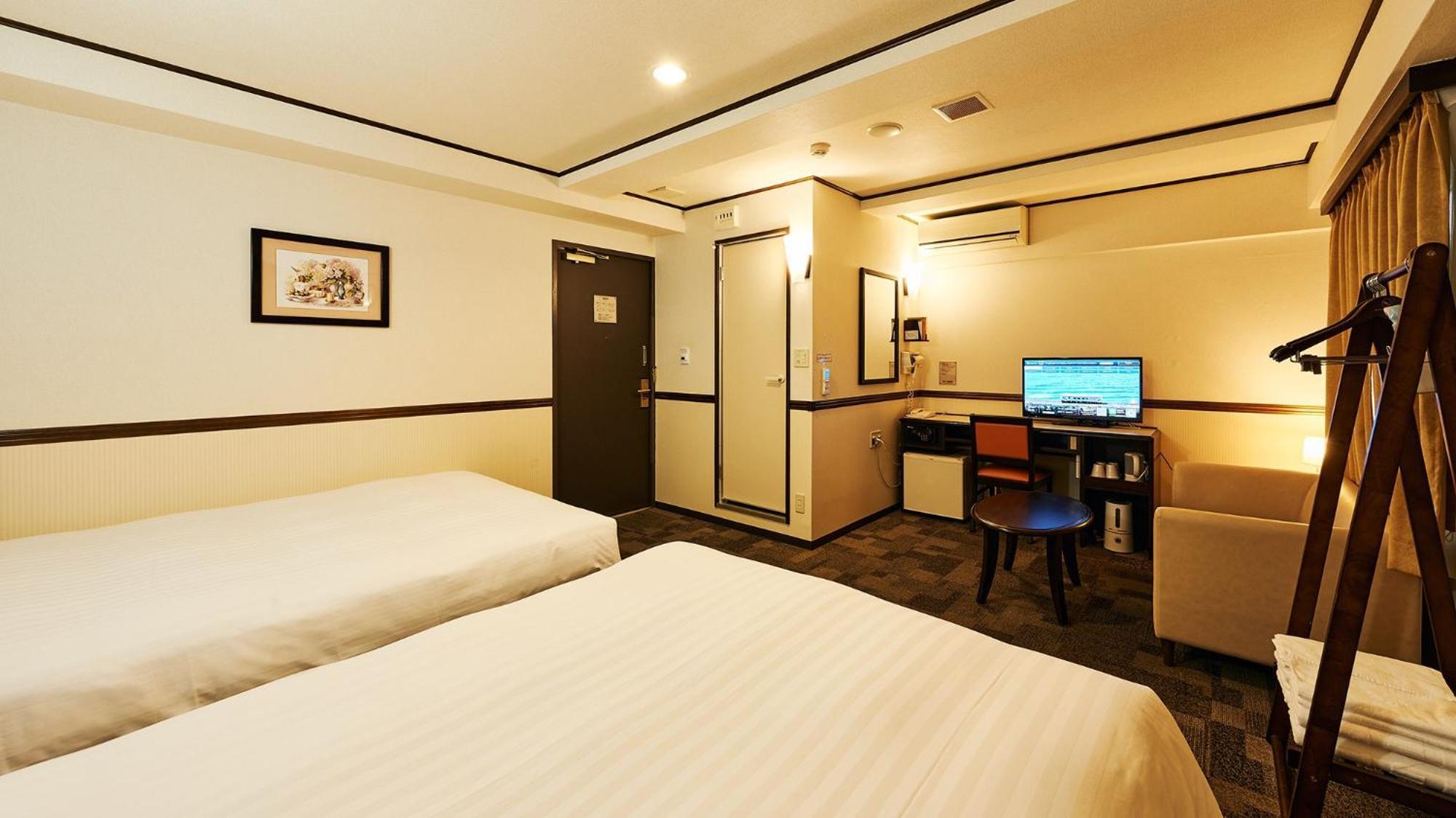 Toyoko Inn Osaka Tsuruhashi Ekimae Номер фото